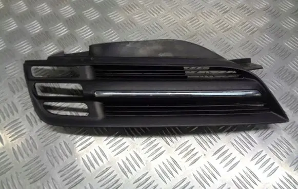 Nissan Micra Front bumper lower grill