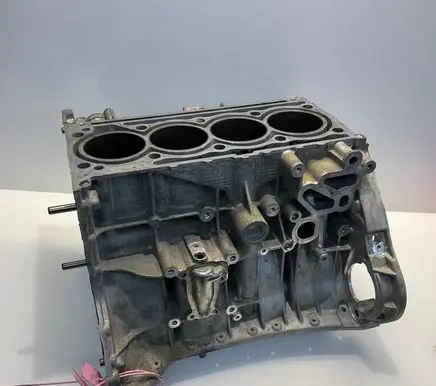 Mercedes-Benz C W204 Engine block A271010940180 A2710107697 271010740506