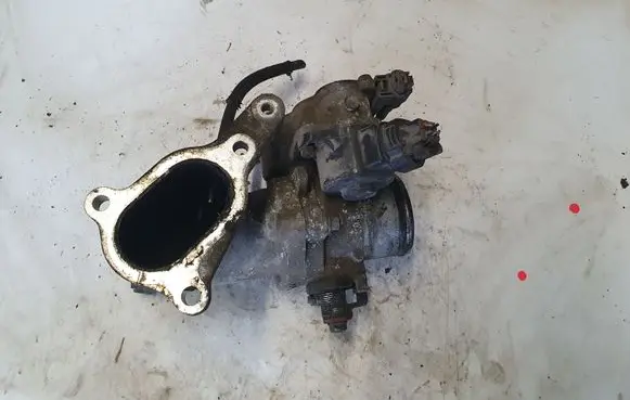 Toyota Avensis Verso Throttle valve NOCODE