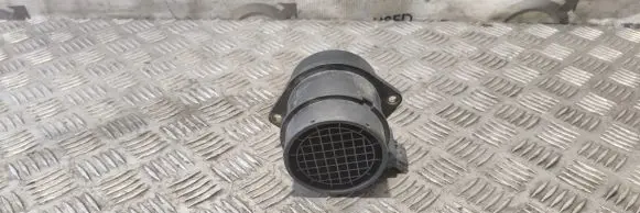 Dodge RAM 1500 DS Mass air flow meter 68151956AB