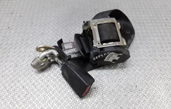 Audi A8 S8 D3 4E Middle seatbelt (rear) 601782900