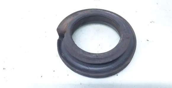 Hyundai Santa Fe Rear coil spring rubber mount 