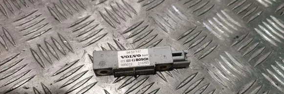 Volvo V70 Airbag deployment crash/impact sensor 9452777