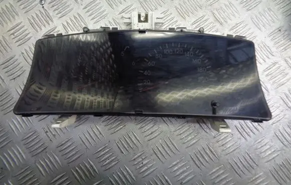 Toyota Corolla Verso E121 Tachometer 
