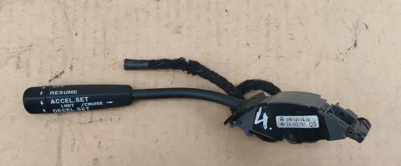 Mercedes-Benz CLK A208 C208 Cruise control stalk 2085450124 2085450424 LS202767