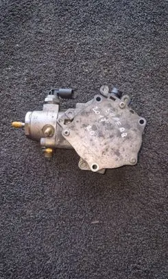 Skoda Superb B8 (3V) Mechanical fuel pump 06L145100F 18B117