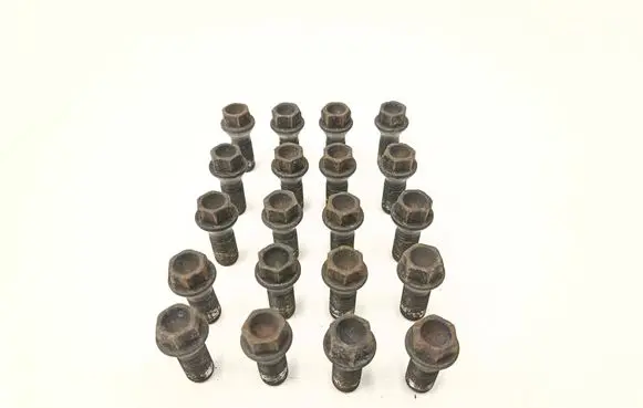 BMW 5 F10 F11 Nuts/bolts 6890324