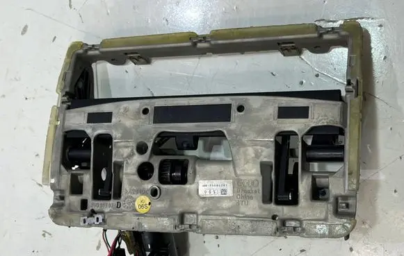 Audi A3 S3 8L Navigation unit CD/DVD player 8V0857974D | 888.118.023