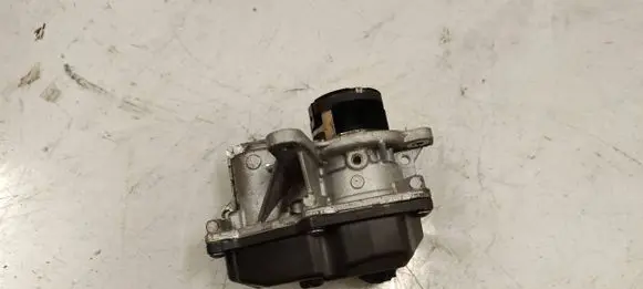 Skoda Octavia Mk4 EGR valve 05l131501