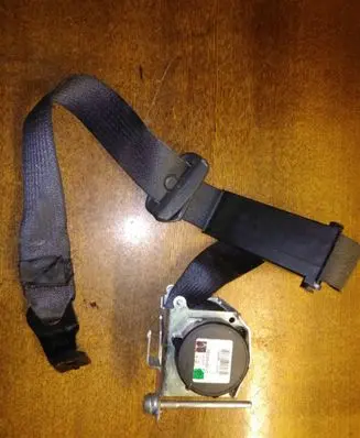 Opel Zafira B Front seatbelt 5608344801D 090223