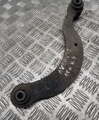 Toyota Avensis T270 Rear control arm 