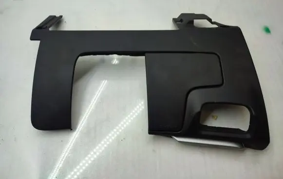 Audi A3 S3 8V Dashboard lower bottom trim panel 8V1863075