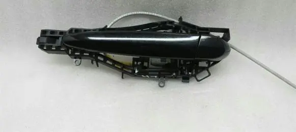 BMW 1 F20 F21 Front door exterior handle/bracket 0445185