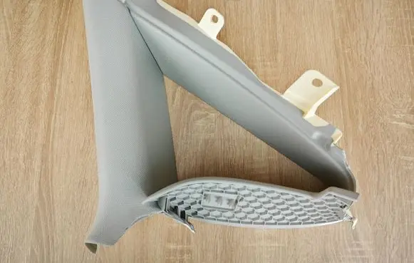 Audi A7 S7 4G (C) pillar trim 4G8867288