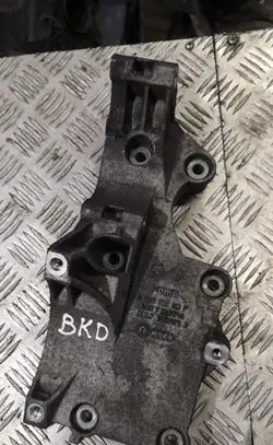 Generator/alternator bracket