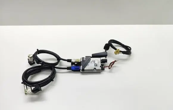 BMW 7 G11 G12 USB control unit 9355549 935554903 84109355549