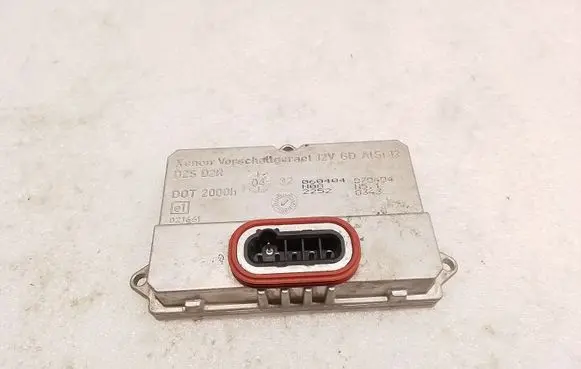 Mercedes-Benz E W211 Headlight ballast module Xenon 5DV00829000