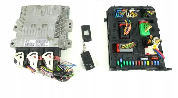 Citroen C4 Grand Picasso Engine control unit/module ECU 9675391480
