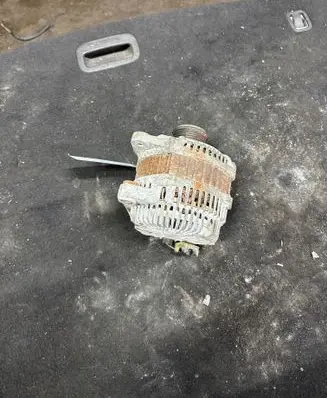 Renault Laguna III Generator/alternator 8200960533