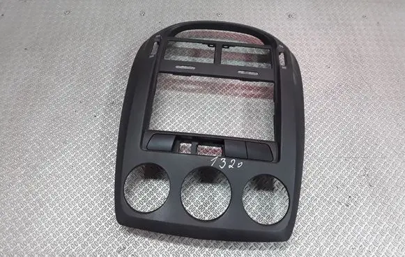 KIA Cerato Climate control/heater control trim 
