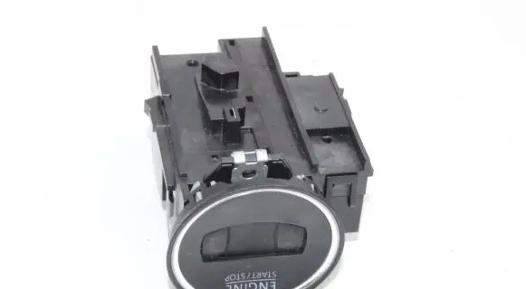 Volkswagen PASSAT CC Ignition lock 3C0905843AE
