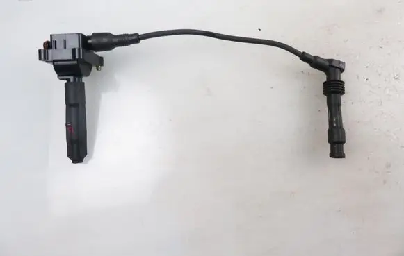 Mercedes-Benz CLK A208 C208 High voltage ignition coil 0040100340