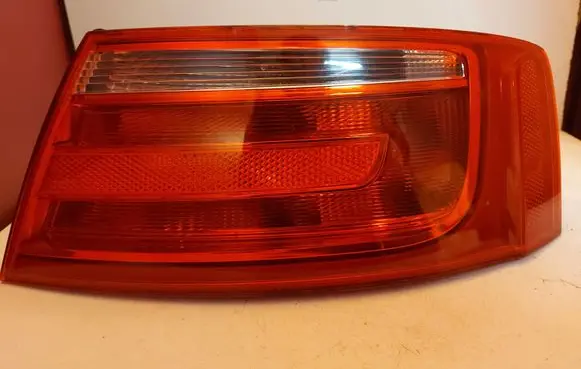 Audi A5 8T 8F Rear/tail lights 8T0945096
