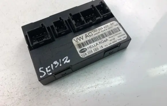 Volkswagen Touran I Other control units/modules 1K0959433AK