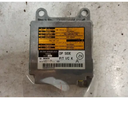 Lexus IS 220D-250-350 Airbag control unit/module 8917053110