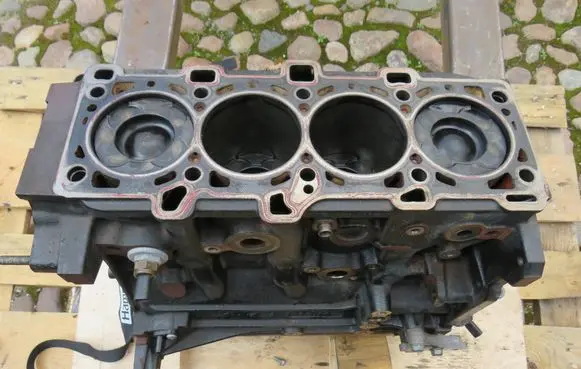 Opel Insignia A Engine B20DTH 17093071