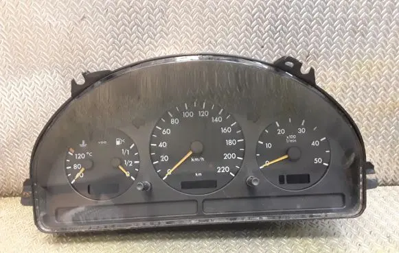 Mercedes-Benz ML W163 Speedometer (instrument cluster) 1635403011