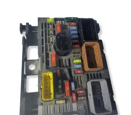Peugeot 3008 I BSM Control unit 9675877980 BSMR020