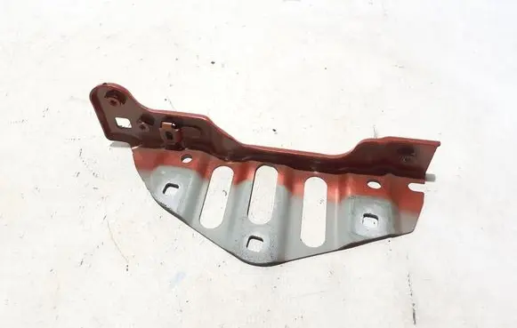 Renault Megane E-Tech Fender mounting bracket 641344677R