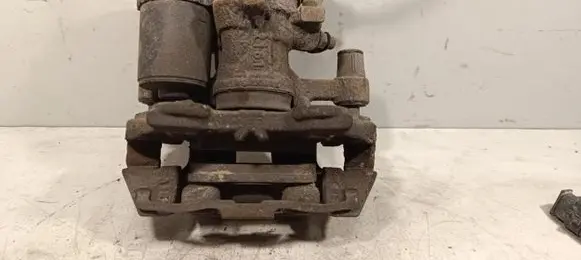 Mini Cooper Countryman F60 Rear brake caliper 6885533 688553301