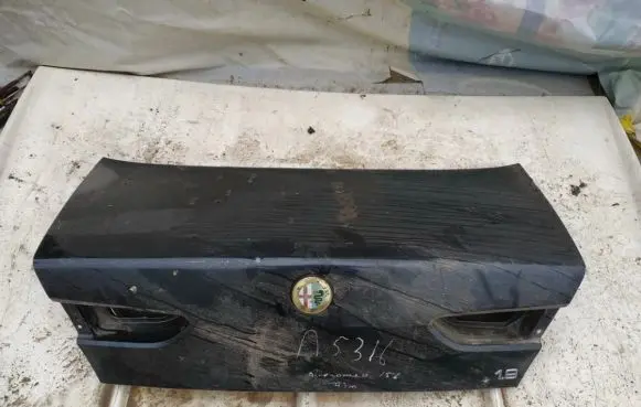Alfa Romeo 156 Tailgate/trunk/boot lid