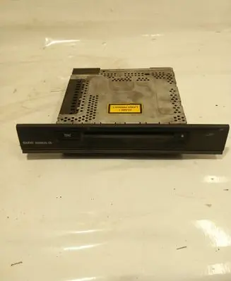 BMW X5 E53 CD/DVD changer 6943433 CD53E3953