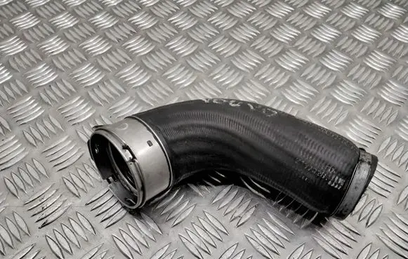 Volvo V70 Intercooler hose/pipe 3137028