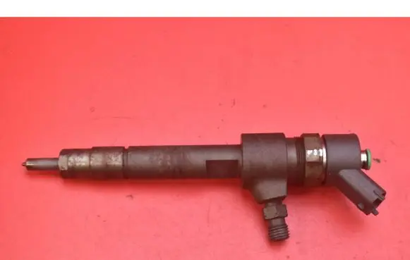 Alfa Romeo 159 Fuel injector 0445110244