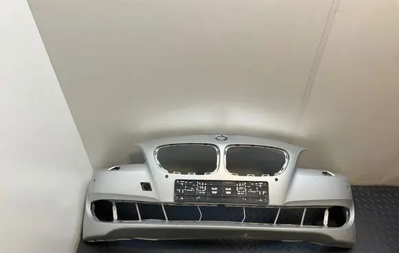 BMW 5 F10 F11 Front bumper 7200712