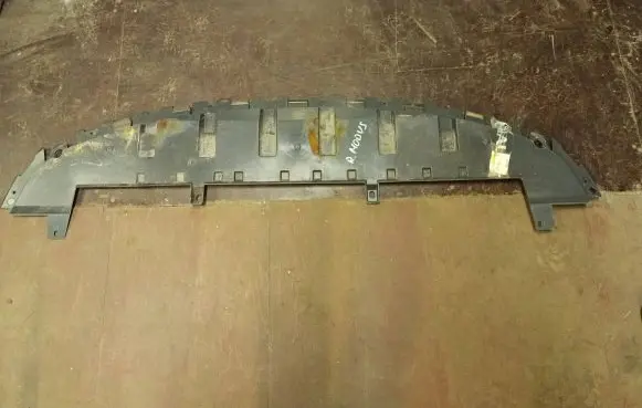 Renault Modus Front bumper skid plate/under tray 8200259264