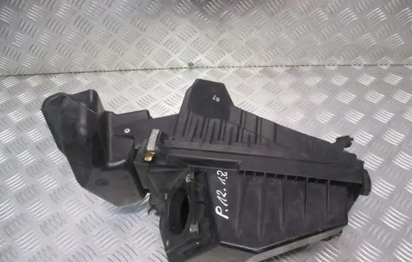 Nissan Primera Air filter box