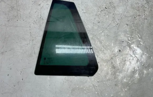 Opel Insignia A Rear vent window glass DOT747M538AS3 43R000073