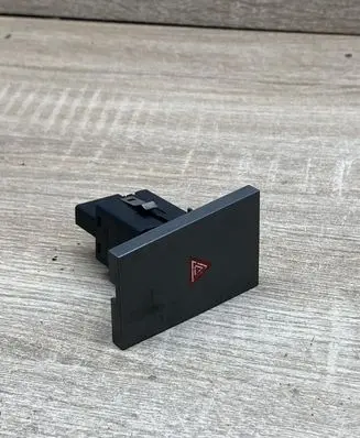 Opel Signum Hazard light switch HAZARDLIGHTSWITCH