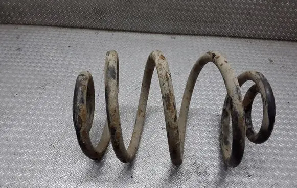 Opel Astra F Rear coil spring