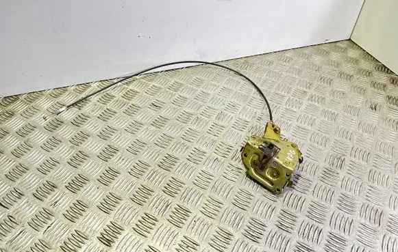 Toyota Previa (XR30, XR40) II Sliding door lock 