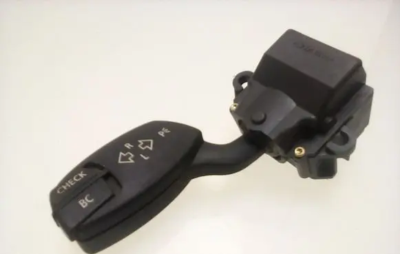 BMW 5 E60 E61 Indicator stalk 6924103