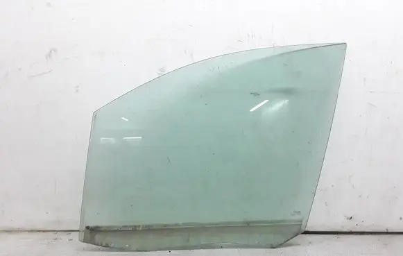 Peugeot 807 Front door window glass four-door