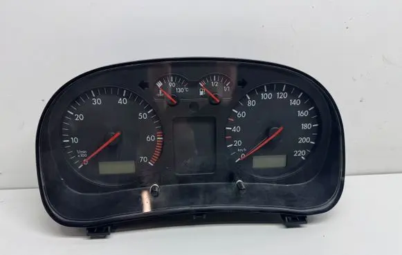 Volkswagen Golf IV Speedometer (instrument cluster) 1J0919860 110008773001