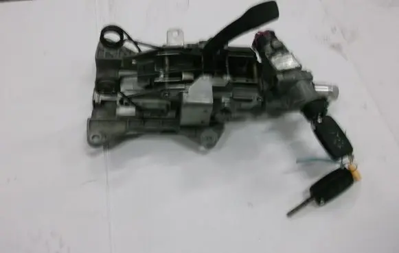 Audi A4 S4 B6 8E 8H Ignition lock