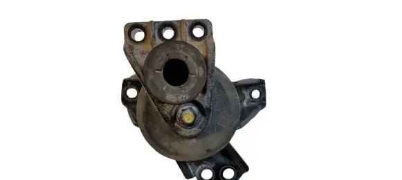 Hyundai Tucson TL Engine mount bracket 21810D3100 1810100581 8K0575